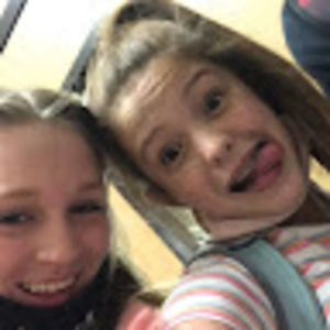 Meet your Posher, Avery